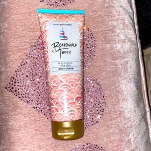 BBW BOARDWALK TAFFY BODY CREAM! Sold out but please see notes